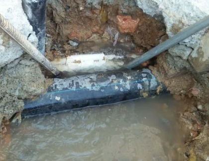 贡嘎测漏水之水管漏水